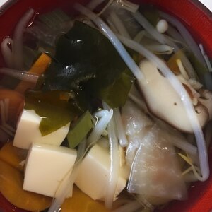 具だくさん！食べる和風スープ